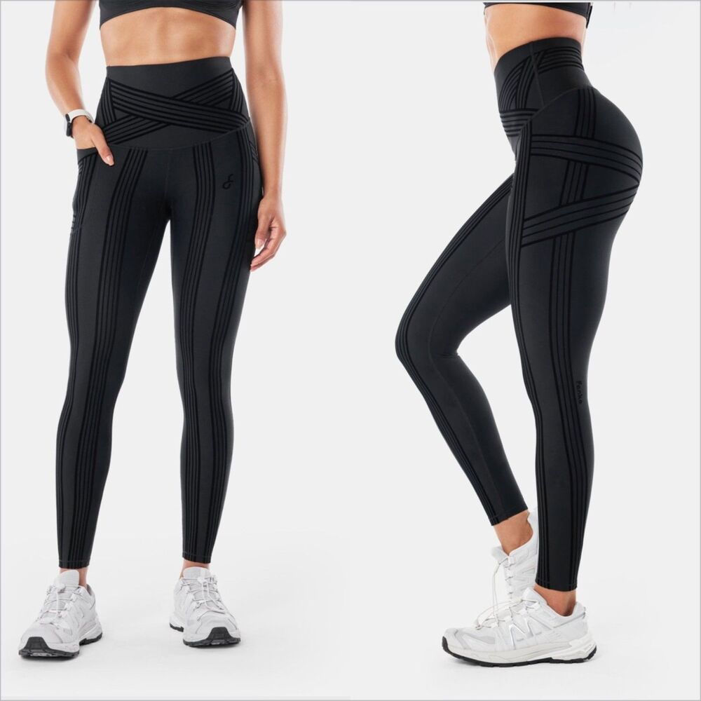 Fanka PowerBand Resistance Leggings Size Medium Black Reversible Full Length